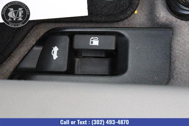 Used Toyota Camry LE 2017 | Morsi Automotive Corp. New Castle, Delaware Used Toyota Camry LE 2017 | Morsi Automotive Corp. New Castle, Delaware