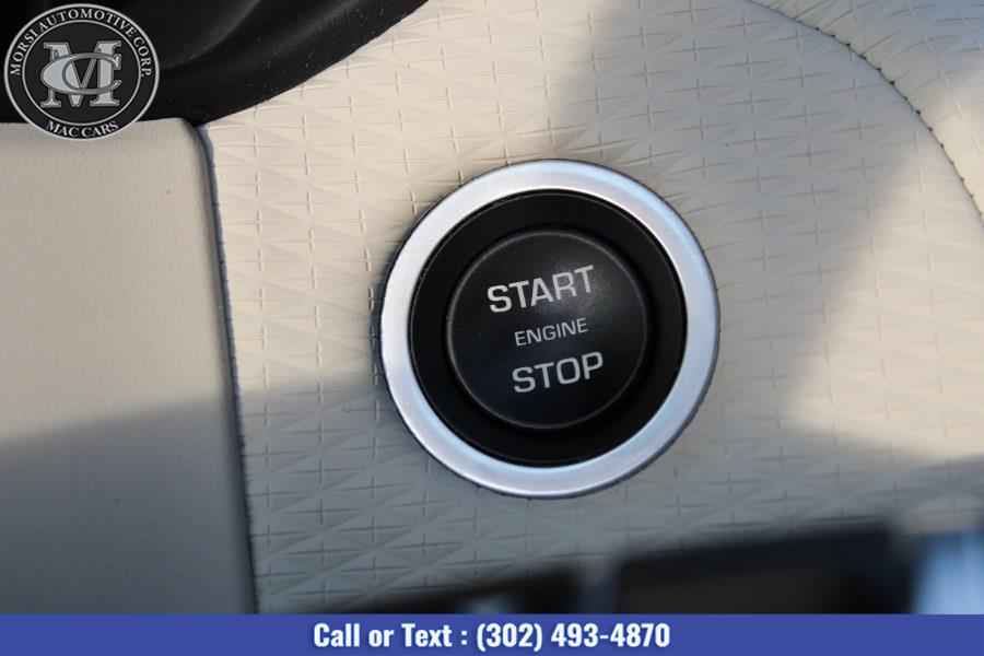 Used Land Rover Range Rover Velar R-Dynamic SE 2018 | Morsi Automotive Corp. New Castle, Delaware Used Land Rover Range Rover Velar R-Dynamic SE 2018 | Morsi Automotive Corp. New Castle, Delaware