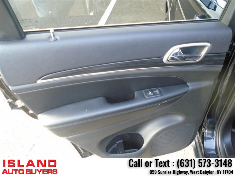 Used Jeep Grand Cherokee Limited 4x4 4dr SUV 2019 | Island Auto Buyers. West Babylon, New York Used Jeep Grand Cherokee Limited 4x4 4dr SUV 2019 | Island Auto Buyers. West Babylon, New York