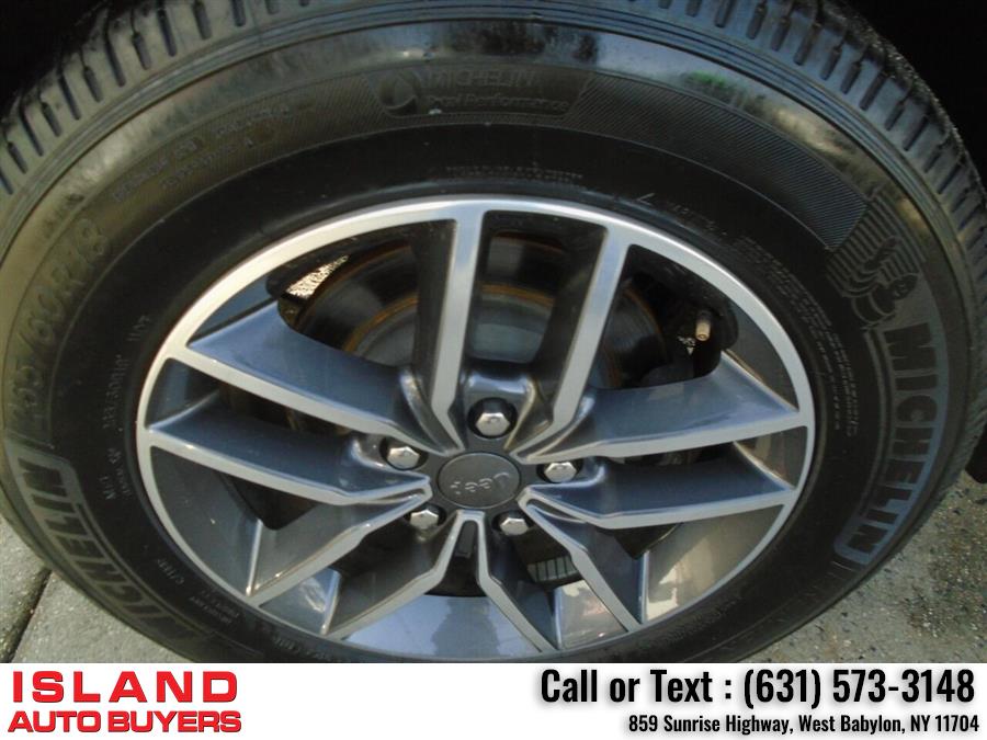 Used Jeep Grand Cherokee Limited 4x4 4dr SUV 2019 | Island Auto Buyers. West Babylon, New York Used Jeep Grand Cherokee Limited 4x4 4dr SUV 2019 | Island Auto Buyers. West Babylon, New York