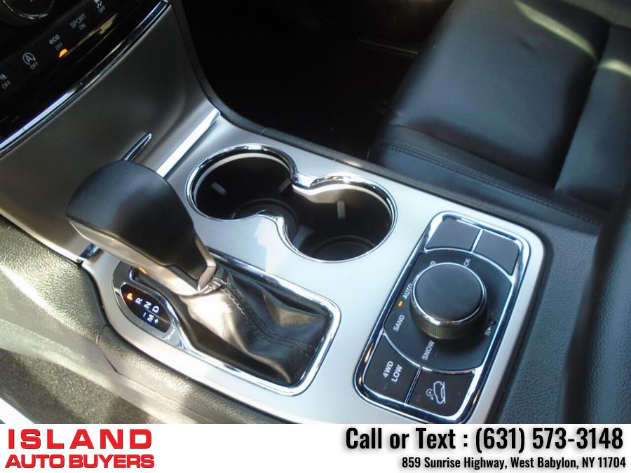 Used Jeep Grand Cherokee Limited 4x4 4dr SUV 2019 | Island Auto Buyers. West Babylon, New York Used Jeep Grand Cherokee Limited 4x4 4dr SUV 2019 | Island Auto Buyers. West Babylon, New York
