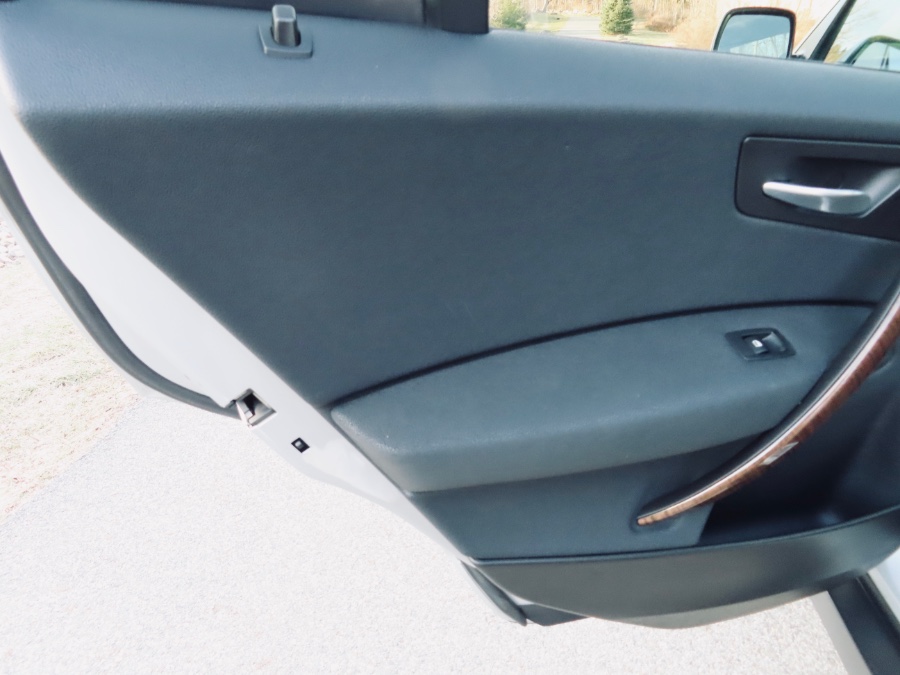 2006 BMW X3 X3 4dr AWD 3.0i, available for sale in North Salem, New York | Meccanic Shop North Inc. North Salem, New York 2006 BMW X3 X3 4dr AWD 3.0i, available for sale in North Salem, New York | Meccanic Shop North Inc. North Salem, New York