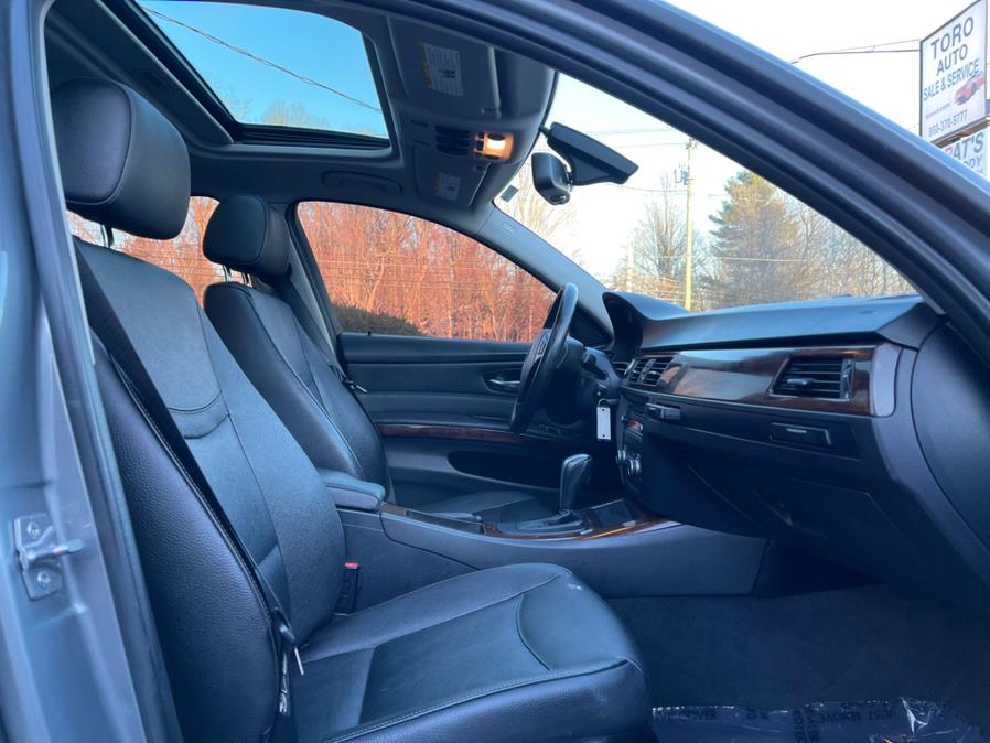 2011 BMW 3 Series 4dr Sdn 328i xDrive AWD SULEV, available for sale in East Windsor, Connecticut | Toro Auto. East Windsor, Connecticut 2011 BMW 3 Series 4dr Sdn 328i xDrive AWD SULEV, available for sale in East Windsor, Connecticut | Toro Auto. East Windsor, Connecticut