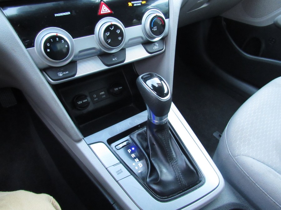 Used Hyundai Elantra SEL Auto 2019 | NJ Used Cars Center. Irvington, New Jersey Used Hyundai Elantra SEL Auto 2019 | NJ Used Cars Center. Irvington, New Jersey