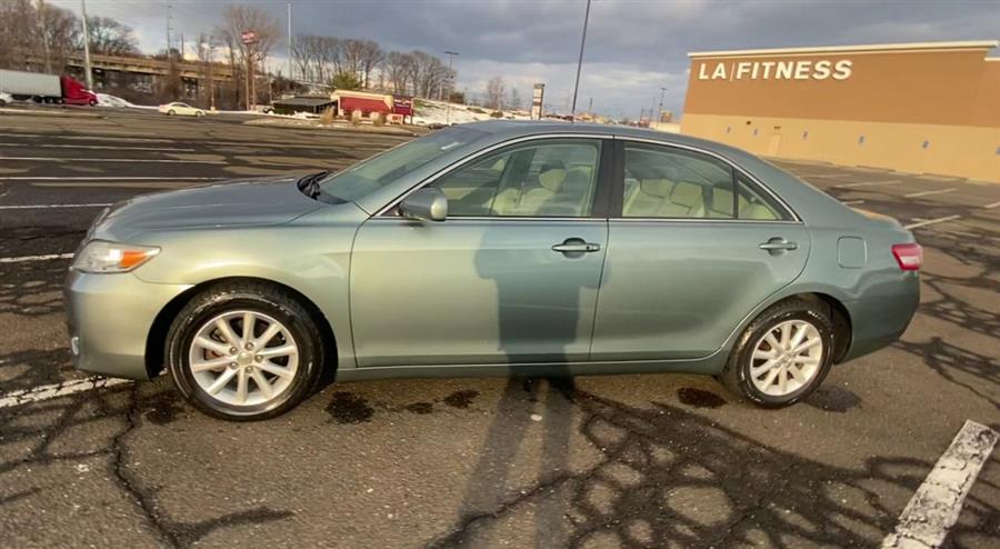 2011 Toyota Camry 4dr Sdn I4 Auto XLE (Natl), available for sale in Stratford, Connecticut | Wiz Leasing Inc. Stratford, Connecticut 2011 Toyota Camry 4dr Sdn I4 Auto XLE (Natl), available for sale in Stratford, Connecticut | Wiz Leasing Inc. Stratford, Connecticut