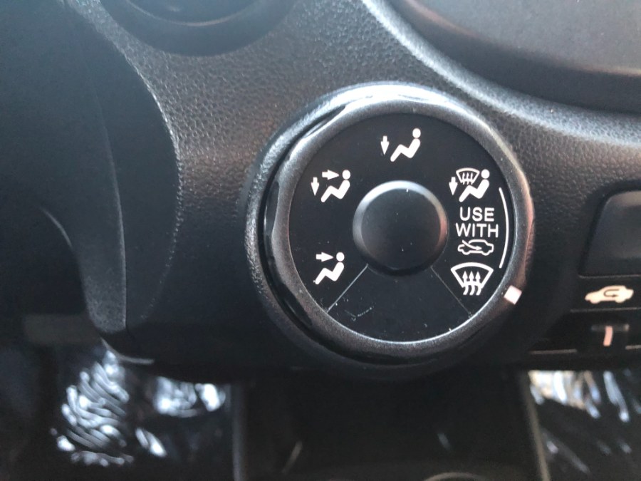 2013 Honda Fit 5dr HB Auto Sport, available for sale in Bristol, Connecticut | Bristol Auto Center LLC. Bristol, Connecticut 2013 Honda Fit 5dr HB Auto Sport, available for sale in Bristol, Connecticut | Bristol Auto Center LLC. Bristol, Connecticut