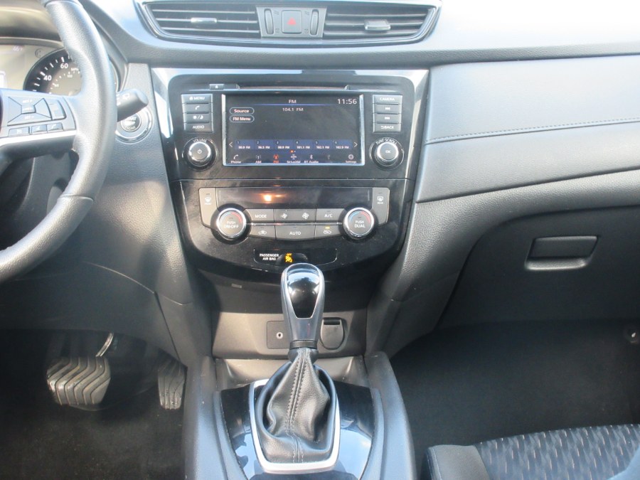 2020 Nissan Rogue AWD SV, available for sale in Linden, New Jersey | Route 27 Auto Mall. Linden, New Jersey 2020 Nissan Rogue AWD SV, available for sale in Linden, New Jersey | Route 27 Auto Mall. Linden, New Jersey
