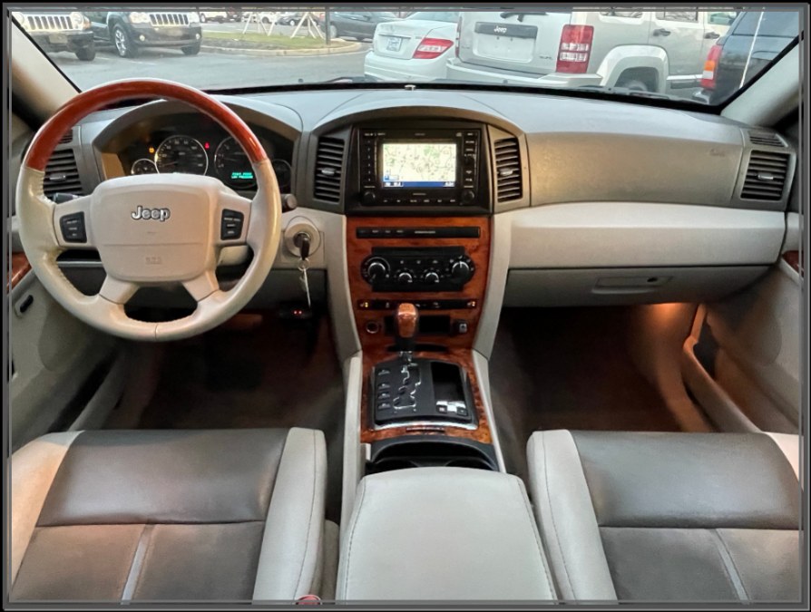 2006 Jeep Grand Cherokee 4dr Overland 4WD, available for sale in Huntington Station, New York | My Auto Inc.. Huntington Station, New York 2006 Jeep Grand Cherokee 4dr Overland 4WD, available for sale in Huntington Station, New York | My Auto Inc.. Huntington Station, New York