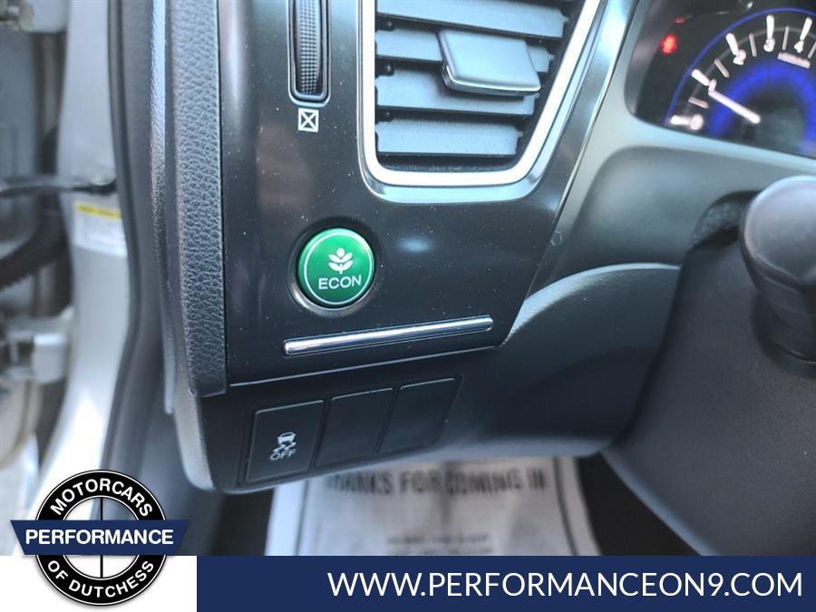 Used Honda Civic Sdn 4dr Auto LX 2013 | Performance Motorcars Inc. Wappingers Falls, New York Used Honda Civic Sdn 4dr Auto LX 2013 | Performance Motorcars Inc. Wappingers Falls, New York