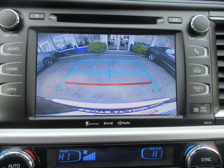 2018 Toyota Highlander XLE V6 AWD (Natl), available for sale in Linden, New Jersey | Route 27 Auto Mall. Linden, New Jersey 2018 Toyota Highlander XLE V6 AWD (Natl), available for sale in Linden, New Jersey | Route 27 Auto Mall. Linden, New Jersey