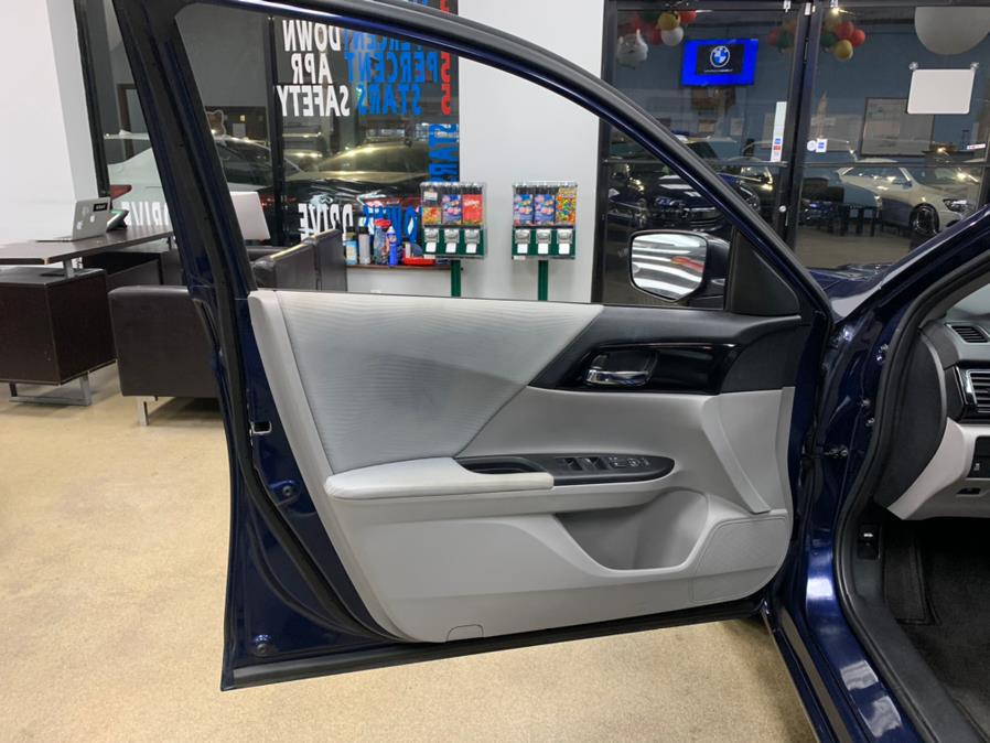 2017 Honda Accord Sedan LX CVT, available for sale in Inwood, New York | 5 Towns Drive. Inwood, New York 2017 Honda Accord Sedan LX CVT, available for sale in Inwood, New York | 5 Towns Drive. Inwood, New York