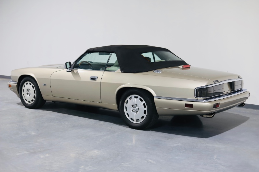 1996 Jaguar XJS Convertible 2dr 4.0L Convertible, available for sale in North Salem, New York | Meccanic Shop North Inc. North Salem, New York 1996 Jaguar XJS Convertible 2dr 4.0L Convertible, available for sale in North Salem, New York | Meccanic Shop North Inc. North Salem, New York