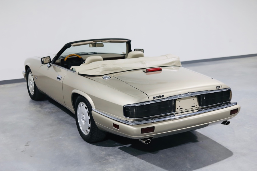 1996 Jaguar XJS Convertible 2dr 4.0L Convertible, available for sale in North Salem, New York | Meccanic Shop North Inc. North Salem, New York 1996 Jaguar XJS Convertible 2dr 4.0L Convertible, available for sale in North Salem, New York | Meccanic Shop North Inc. North Salem, New York
