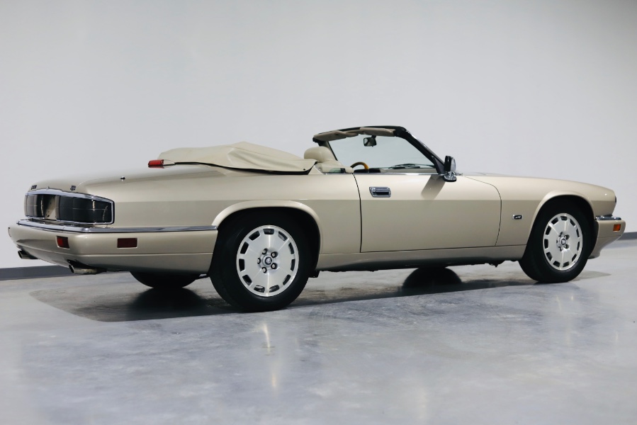 1996 Jaguar XJS Convertible 2dr 4.0L Convertible, available for sale in North Salem, New York | Meccanic Shop North Inc. North Salem, New York 1996 Jaguar XJS Convertible 2dr 4.0L Convertible, available for sale in North Salem, New York | Meccanic Shop North Inc. North Salem, New York