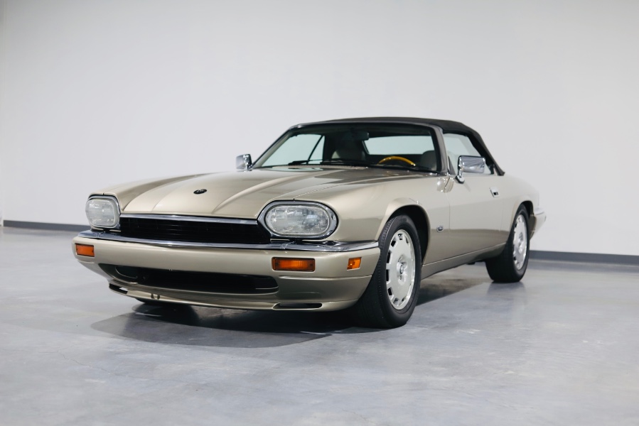 1996 Jaguar XJS Convertible 2dr 4.0L Convertible, available for sale in North Salem, New York | Meccanic Shop North Inc. North Salem, New York 1996 Jaguar XJS Convertible 2dr 4.0L Convertible, available for sale in North Salem, New York | Meccanic Shop North Inc. North Salem, New York