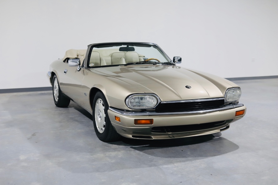 1996 Jaguar XJS Convertible 2dr 4.0L Convertible, available for sale in North Salem, New York | Meccanic Shop North Inc. North Salem, New York 1996 Jaguar XJS Convertible 2dr 4.0L Convertible, available for sale in North Salem, New York | Meccanic Shop North Inc. North Salem, New York