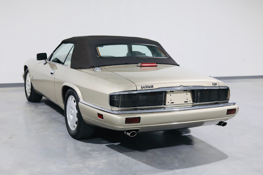 1996 Jaguar XJS Convertible 2dr 4.0L Convertible, available for sale in North Salem, New York | Meccanic Shop North Inc. North Salem, New York 1996 Jaguar XJS Convertible 2dr 4.0L Convertible, available for sale in North Salem, New York | Meccanic Shop North Inc. North Salem, New York