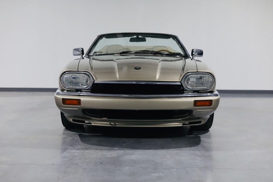 1996 Jaguar XJS Convertible 2dr 4.0L Convertible, available for sale in North Salem, New York | Meccanic Shop North Inc. North Salem, New York 1996 Jaguar XJS Convertible 2dr 4.0L Convertible, available for sale in North Salem, New York | Meccanic Shop North Inc. North Salem, New York