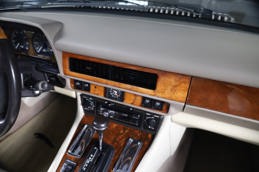 1996 Jaguar XJS Convertible 2dr 4.0L Convertible, available for sale in North Salem, New York | Meccanic Shop North Inc. North Salem, New York 1996 Jaguar XJS Convertible 2dr 4.0L Convertible, available for sale in North Salem, New York | Meccanic Shop North Inc. North Salem, New York