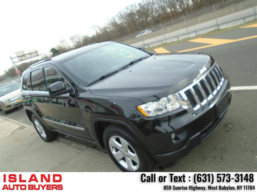 Used Jeep Grand Cherokee Laredo 4x4 4dr SUV 2013 | Island Auto Buyers. West Babylon, New York Used Jeep Grand Cherokee Laredo 4x4 4dr SUV 2013 | Island Auto Buyers. West Babylon, New York
