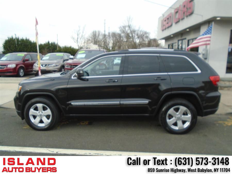 Used Jeep Grand Cherokee Laredo 4x4 4dr SUV 2013 | Island Auto Buyers. West Babylon, New York Used Jeep Grand Cherokee Laredo 4x4 4dr SUV 2013 | Island Auto Buyers. West Babylon, New York