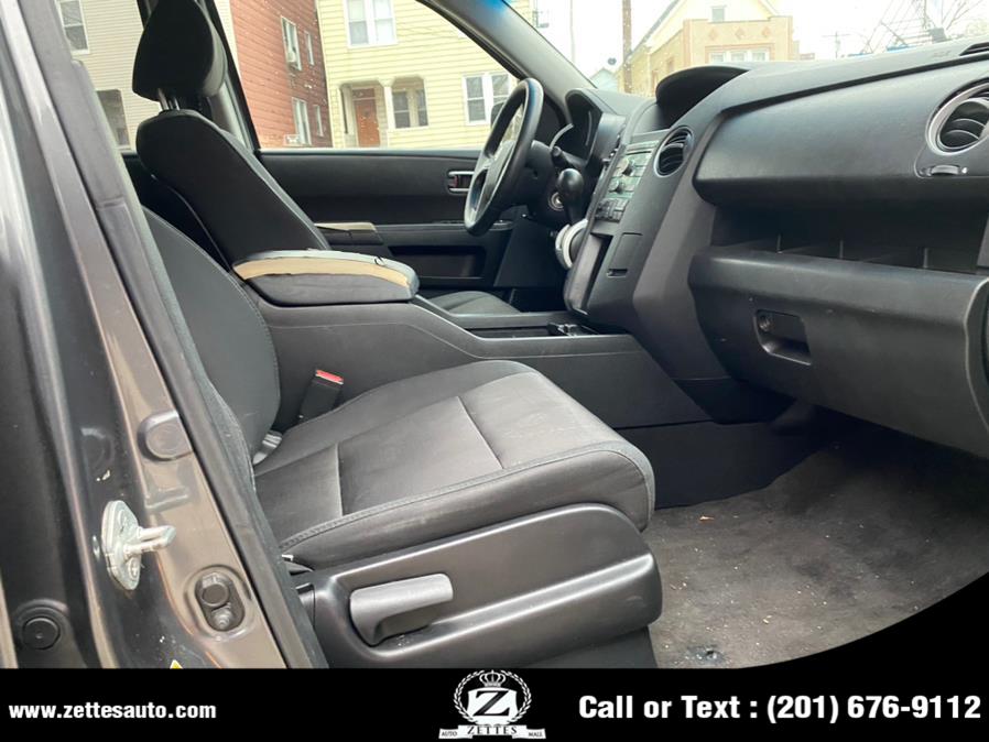 2011 Honda Pilot 4WD 4dr EX, available for sale in Jersey City, New Jersey | Zettes Auto Mall. Jersey City, New Jersey 2011 Honda Pilot 4WD 4dr EX, available for sale in Jersey City, New Jersey | Zettes Auto Mall. Jersey City, New Jersey