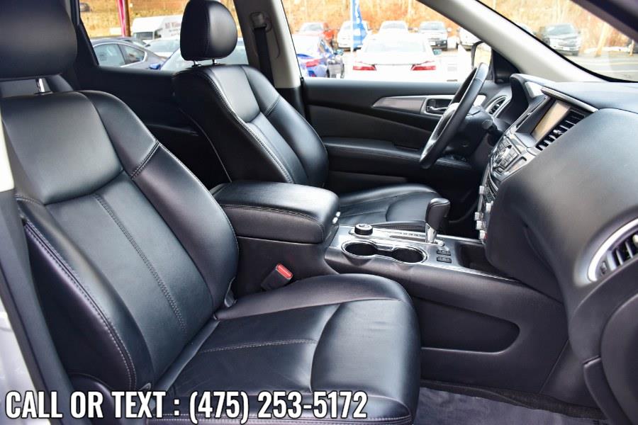 Used Nissan Pathfinder 4x4 SL 2019 | Highline Car Connection. Waterbury, Connecticut Used Nissan Pathfinder 4x4 SL 2019 | Highline Car Connection. Waterbury, Connecticut
