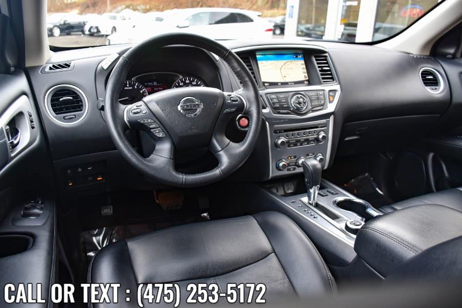 Used Nissan Pathfinder 4x4 SL 2019 | Highline Car Connection. Waterbury, Connecticut Used Nissan Pathfinder 4x4 SL 2019 | Highline Car Connection. Waterbury, Connecticut