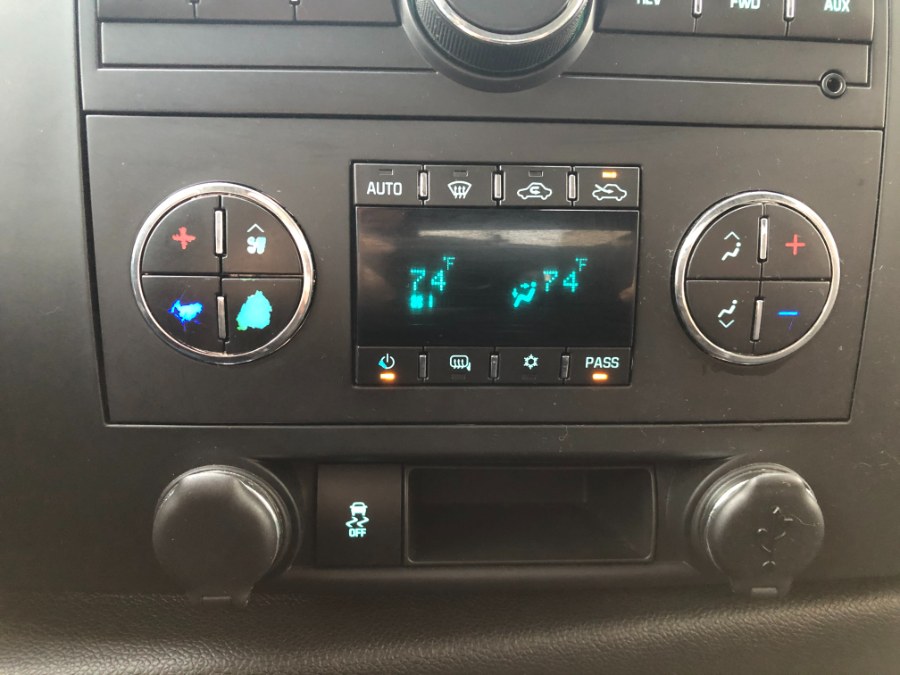 2013 GMC Sierra 1500 4WD Crew Cab 143.5" SLE, available for sale in Bristol, Connecticut | Bristol Auto Center LLC. Bristol, Connecticut 2013 GMC Sierra 1500 4WD Crew Cab 143.5" SLE, available for sale in Bristol, Connecticut | Bristol Auto Center LLC. Bristol, Connecticut