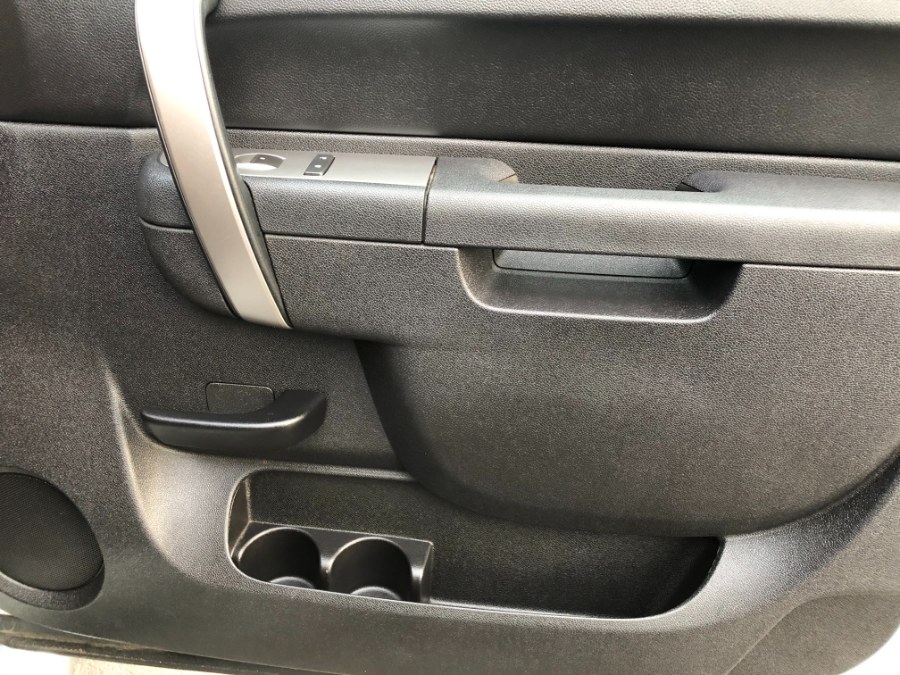 2013 GMC Sierra 1500 4WD Crew Cab 143.5" SLE, available for sale in Bristol, Connecticut | Bristol Auto Center LLC. Bristol, Connecticut 2013 GMC Sierra 1500 4WD Crew Cab 143.5" SLE, available for sale in Bristol, Connecticut | Bristol Auto Center LLC. Bristol, Connecticut