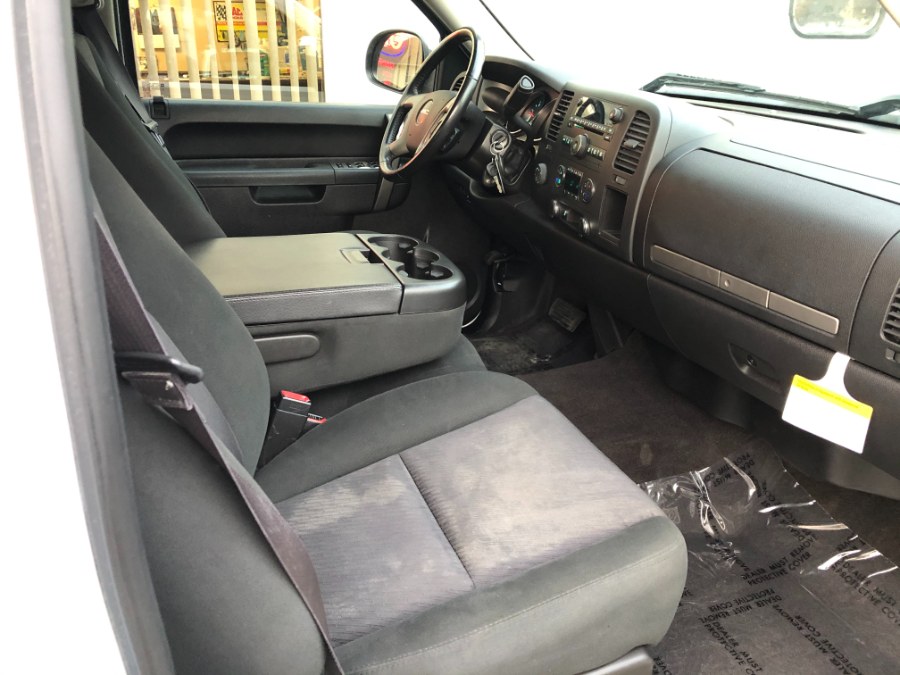 2013 GMC Sierra 1500 4WD Crew Cab 143.5" SLE, available for sale in Bristol, Connecticut | Bristol Auto Center LLC. Bristol, Connecticut 2013 GMC Sierra 1500 4WD Crew Cab 143.5" SLE, available for sale in Bristol, Connecticut | Bristol Auto Center LLC. Bristol, Connecticut