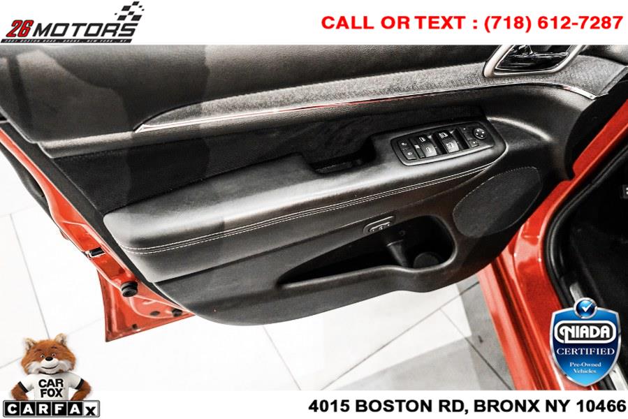 Used Jeep Grand Cherokee SRT 4x4 2017 | 26 Motors Corp. Bronx, New York Used Jeep Grand Cherokee SRT 4x4 2017 | 26 Motors Corp. Bronx, New York