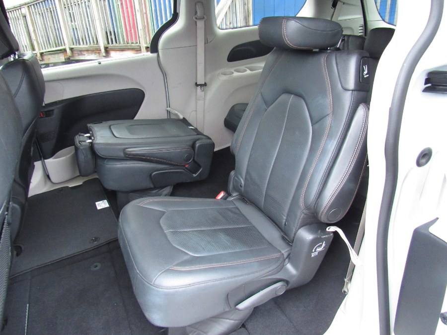 Used Chrysler Pacifica Touring L FWD 2020 | NJ Used Cars Center. Irvington, New Jersey Used Chrysler Pacifica Touring L FWD 2020 | NJ Used Cars Center. Irvington, New Jersey