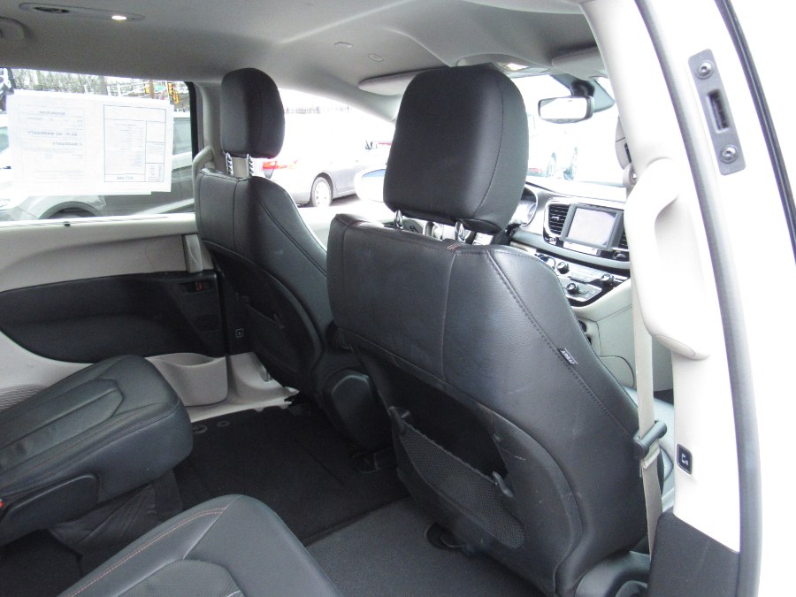 Used Chrysler Pacifica Touring L FWD 2020 | NJ Used Cars Center. Irvington, New Jersey Used Chrysler Pacifica Touring L FWD 2020 | NJ Used Cars Center. Irvington, New Jersey