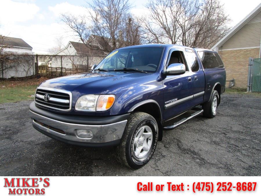 2000 Toyota Tundra Access Cab V8 Auto SR5 4WD, available for sale in Stratford, Connecticut | Mike's Motors LLC. Stratford, Connecticut