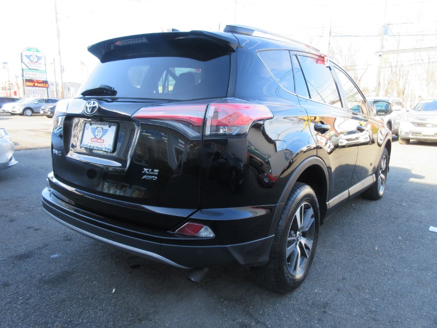 Used Toyota RAV4 XLE AWD (Natl) 2017 | Route 27 Auto Mall. Linden, New Jersey Used Toyota RAV4 XLE AWD (Natl) 2017 | Route 27 Auto Mall. Linden, New Jersey