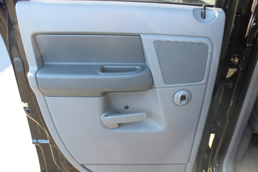 2007 Dodge Ram 2500 4WD Quad Cab 160.5" SLT, available for sale in Deer Park, New York | Car Tec Enterprise Leasing & Sales LLC. Deer Park, New York 2007 Dodge Ram 2500 4WD Quad Cab 160.5" SLT, available for sale in Deer Park, New York | Car Tec Enterprise Leasing & Sales LLC. Deer Park, New York