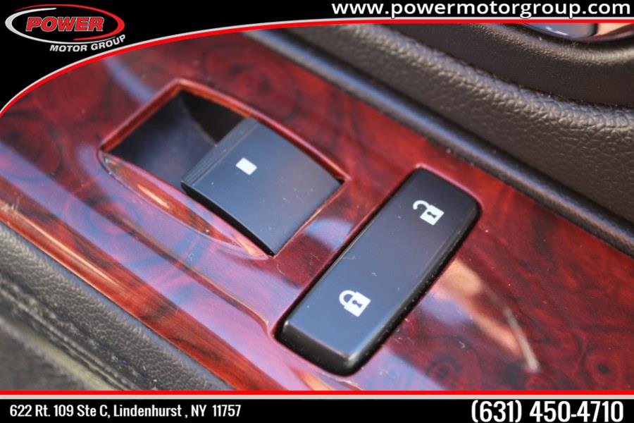 2014 Cadillac Escalade AWD 4dr Premium, available for sale in Lindenhurst, New York | Power Motor Group. Lindenhurst, New York 2014 Cadillac Escalade AWD 4dr Premium, available for sale in Lindenhurst, New York | Power Motor Group. Lindenhurst, New York