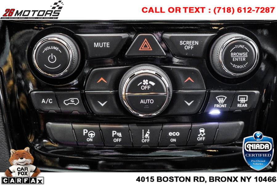Used Jeep Grand Cherokee Trackhawk 4x4 2019 | 26 Motors Corp. Bronx, New York Used Jeep Grand Cherokee Trackhawk 4x4 2019 | 26 Motors Corp. Bronx, New York