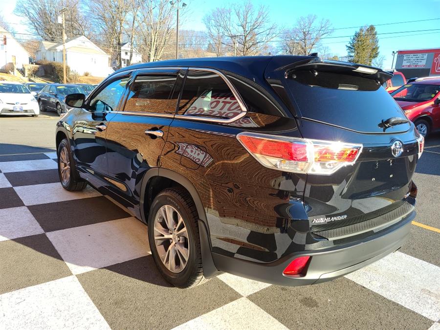 2015 Toyota Highlander AWD 4dr V6 LE, available for sale in Waterbury, Connecticut | National Auto Brokers, Inc.. Waterbury, Connecticut 2015 Toyota Highlander AWD 4dr V6 LE, available for sale in Waterbury, Connecticut | National Auto Brokers, Inc.. Waterbury, Connecticut