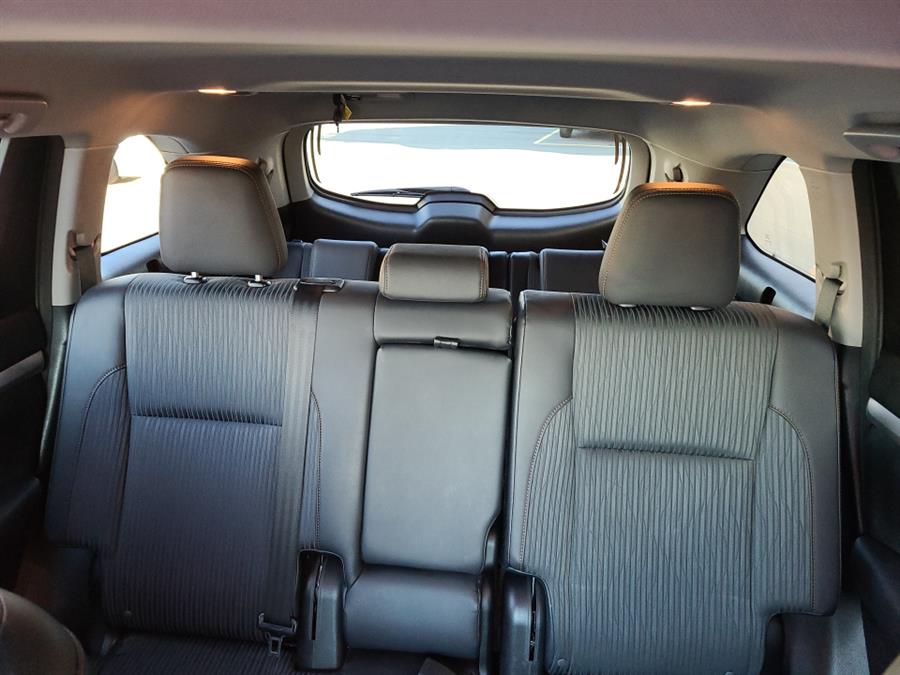 2015 Toyota Highlander AWD 4dr V6 LE, available for sale in Waterbury, Connecticut | National Auto Brokers, Inc.. Waterbury, Connecticut 2015 Toyota Highlander AWD 4dr V6 LE, available for sale in Waterbury, Connecticut | National Auto Brokers, Inc.. Waterbury, Connecticut