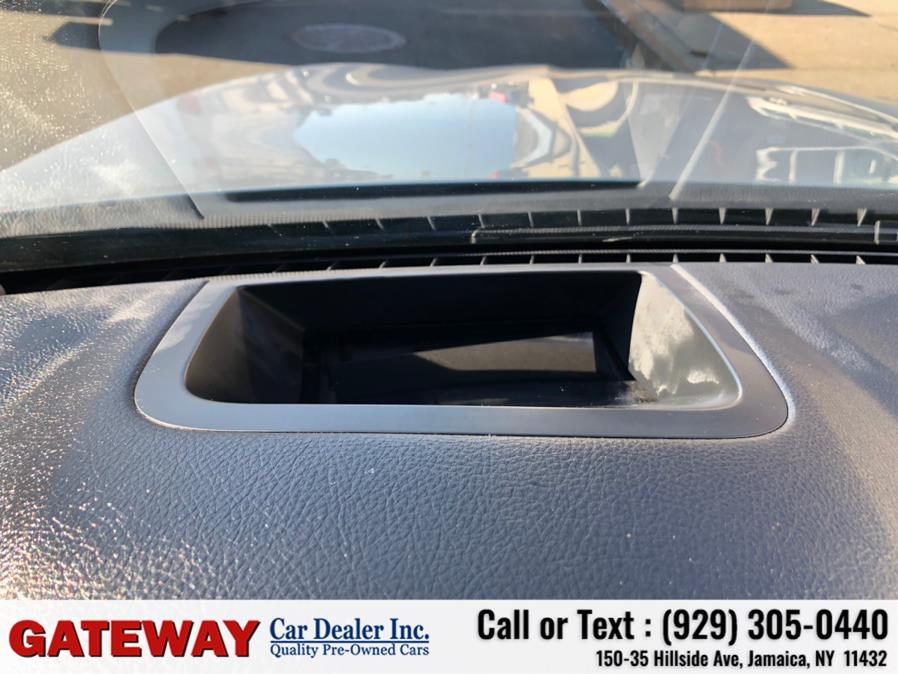 2016 BMW 5 Series Sport 4dr Sdn 528i, available for sale in Jamaica, New York | Gateway Car Dealer Inc. Jamaica, New York 2016 BMW 5 Series Sport 4dr Sdn 528i, available for sale in Jamaica, New York | Gateway Car Dealer Inc. Jamaica, New York