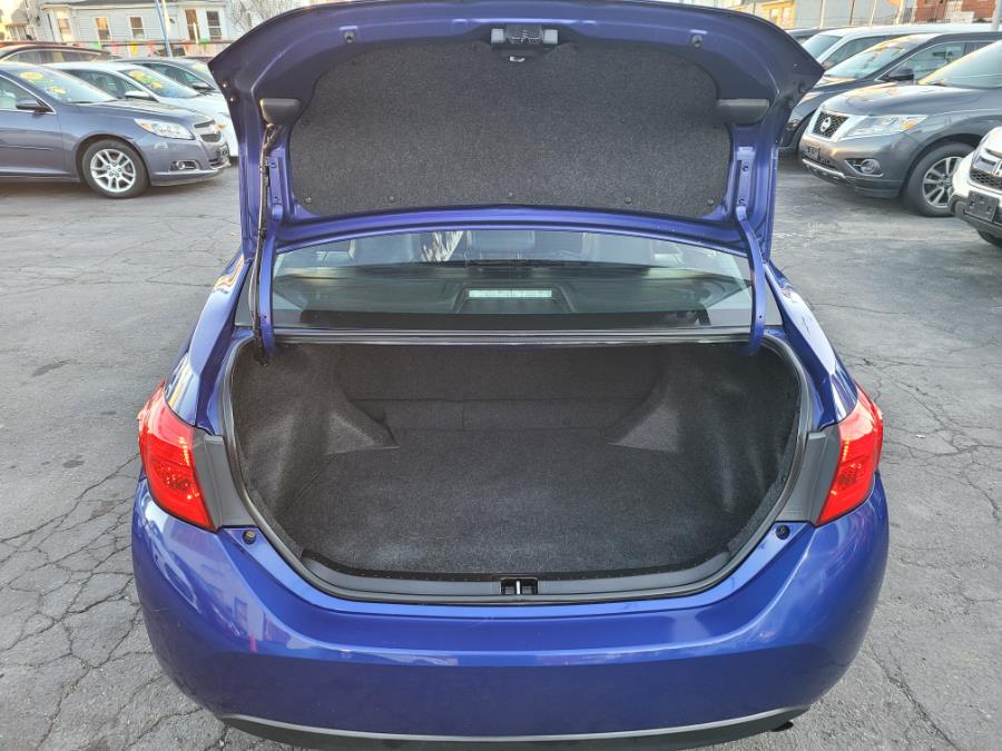 Used Toyota Corolla SE 4D Sedan at 2018 | Affordable Motors Inc. Bridgeport, Connecticut Used Toyota Corolla SE 4D Sedan at 2018 | Affordable Motors Inc. Bridgeport, Connecticut