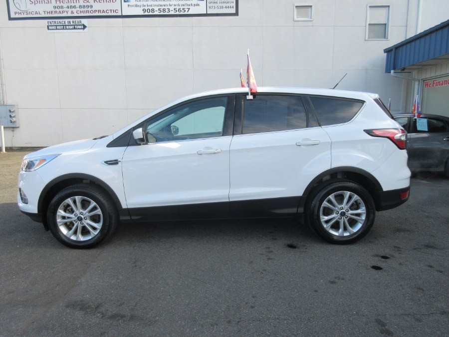 2017 Ford Escape SE 4WD, available for sale in Linden, New Jersey | Route 27 Auto Mall. Linden, New Jersey 2017 Ford Escape SE 4WD, available for sale in Linden, New Jersey | Route 27 Auto Mall. Linden, New Jersey