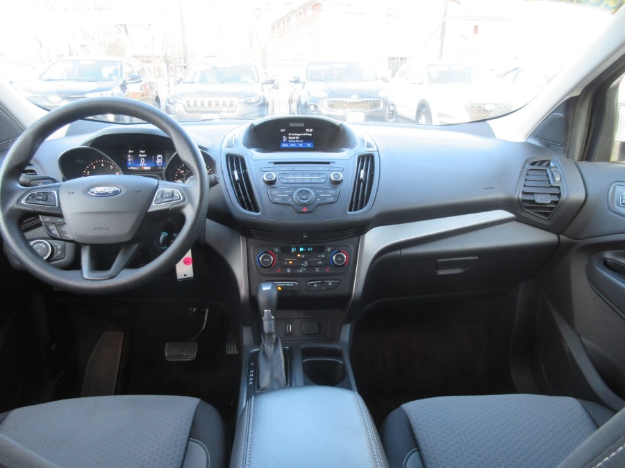 2017 Ford Escape SE 4WD, available for sale in Linden, New Jersey | Route 27 Auto Mall. Linden, New Jersey 2017 Ford Escape SE 4WD, available for sale in Linden, New Jersey | Route 27 Auto Mall. Linden, New Jersey