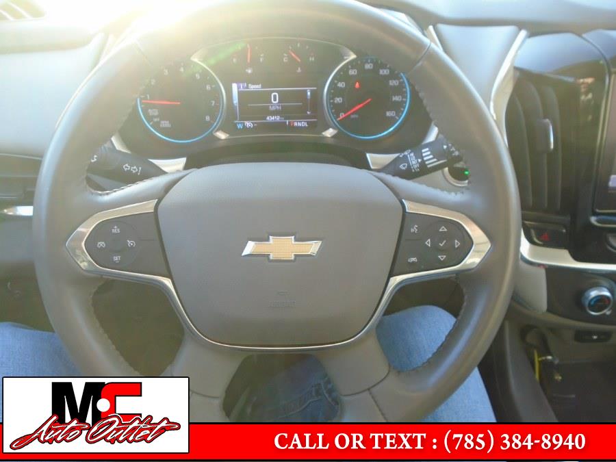 2018 Chevrolet Traverse FWD 4dr LT Cloth w/1LT, available for sale in Colby, Kansas | M C Auto Outlet Inc. Colby, Kansas 2018 Chevrolet Traverse FWD 4dr LT Cloth w/1LT, available for sale in Colby, Kansas | M C Auto Outlet Inc. Colby, Kansas