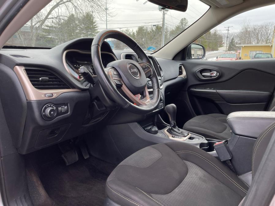 2016 Jeep Cherokee 4WD 4dr Latitude, available for sale in Merrimack, New Hampshire | Merrimack Autosport. Merrimack, New Hampshire 2016 Jeep Cherokee 4WD 4dr Latitude, available for sale in Merrimack, New Hampshire | Merrimack Autosport. Merrimack, New Hampshire
