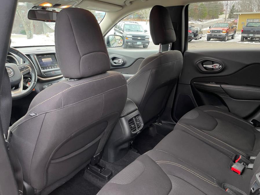 2016 Jeep Cherokee 4WD 4dr Latitude, available for sale in Merrimack, New Hampshire | Merrimack Autosport. Merrimack, New Hampshire 2016 Jeep Cherokee 4WD 4dr Latitude, available for sale in Merrimack, New Hampshire | Merrimack Autosport. Merrimack, New Hampshire