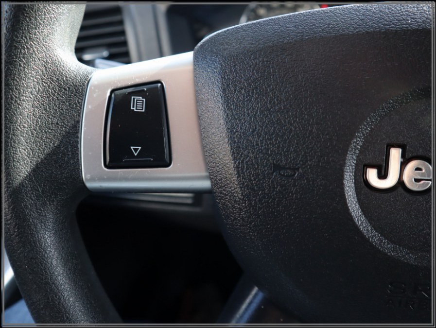 2010 Jeep Grand Cherokee 4WD 4dr Laredo, available for sale in Huntington Station, New York | My Auto Inc.. Huntington Station, New York 2010 Jeep Grand Cherokee 4WD 4dr Laredo, available for sale in Huntington Station, New York | My Auto Inc.. Huntington Station, New York