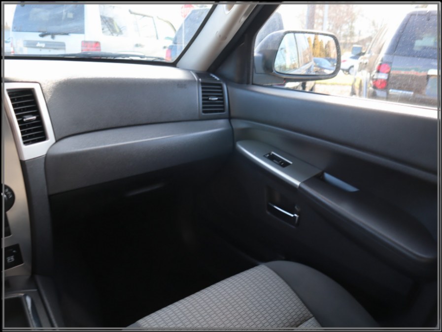 2010 Jeep Grand Cherokee 4WD 4dr Laredo, available for sale in Huntington Station, New York | My Auto Inc.. Huntington Station, New York 2010 Jeep Grand Cherokee 4WD 4dr Laredo, available for sale in Huntington Station, New York | My Auto Inc.. Huntington Station, New York